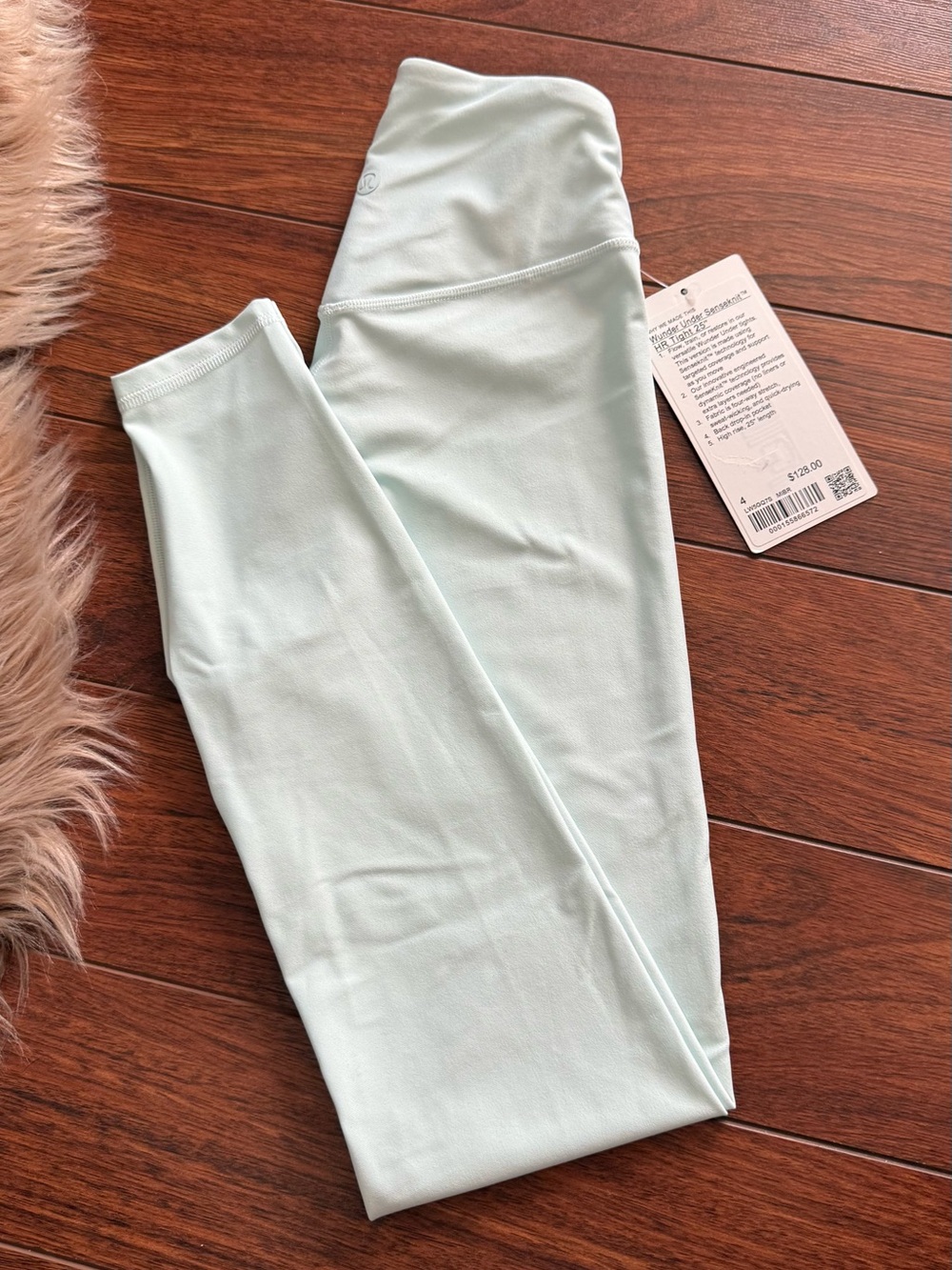 Lululemon Wunder Under Senseknit High-Rise Tight 25"
Mint Breeze